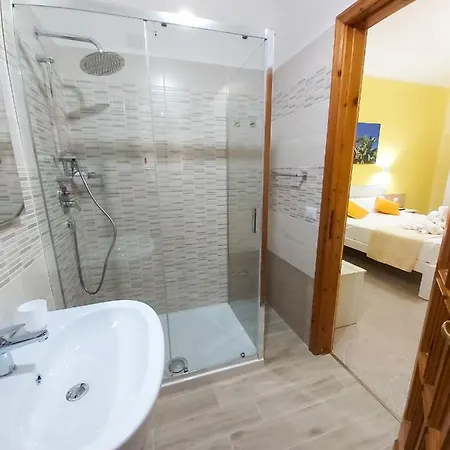 Le Twins -bed And Breakfast