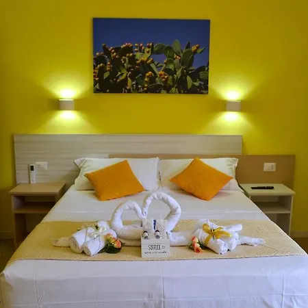 לינה וארוחת בוקר Le Twins -bed And Breakfast