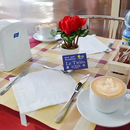 Le Twins -bed And Breakfast לינה וארוחת בוקר 3*