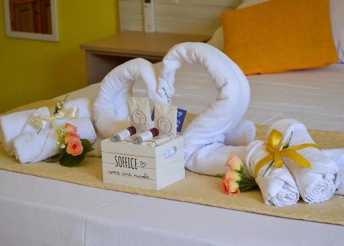 Le Twins -bed And Breakfast Alojamento de Acomodação e Pequeno-almoço Tropea