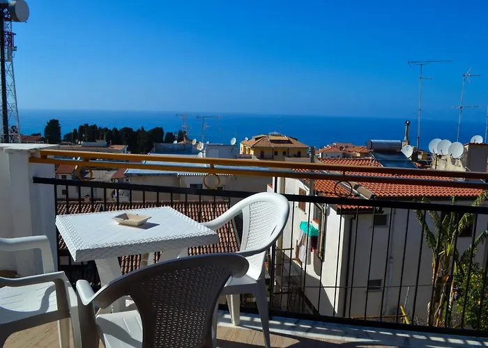 Alojamento de Acomodação e Pequeno-almoço Le Twins -bed And Breakfast 3*