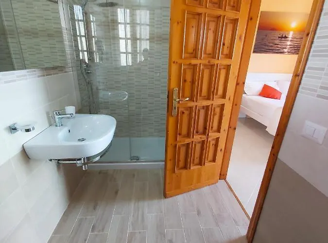 Alojamento de Acomodação e Pequeno-almoço Le Twins -bed And Breakfast 3*