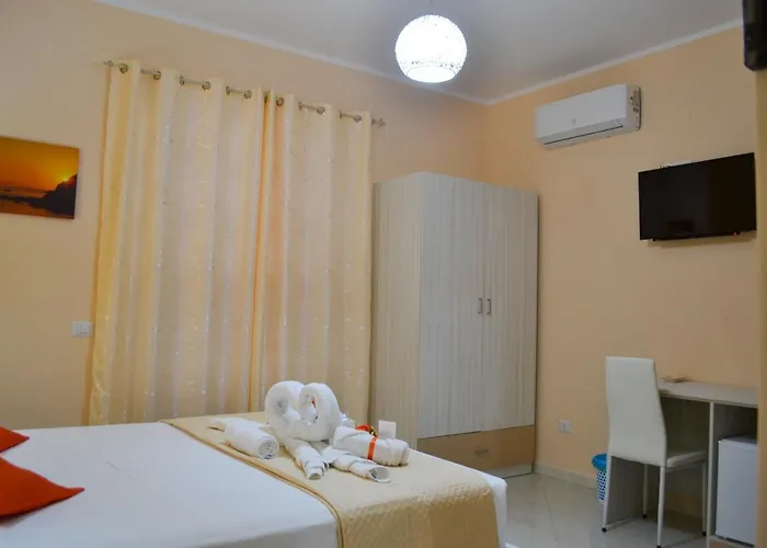 Le Twins -bed And Breakfast Alojamento de Acomodação e Pequeno-almoço 3*