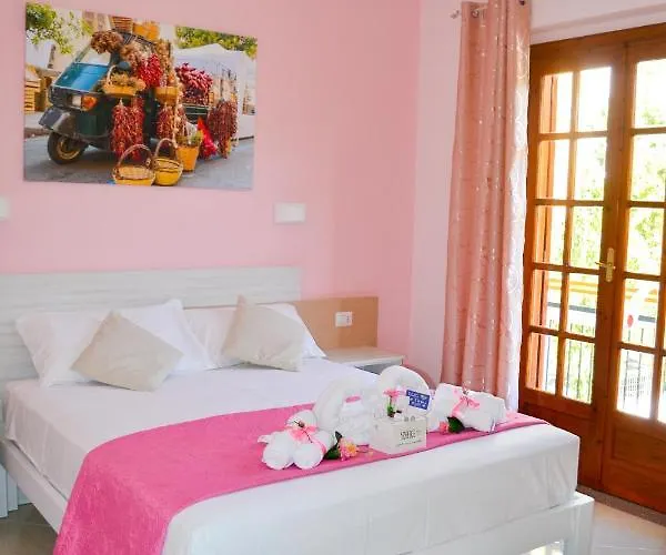 Alojamento de Acomodação e Pequeno-almoço Le Twins -bed And Breakfast 3*