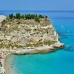 Le Twins -bed And Breakfast Тропея