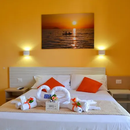 Le Twins -bed And Breakfast Alojamento de Acomodação e Pequeno-almoço Tropea