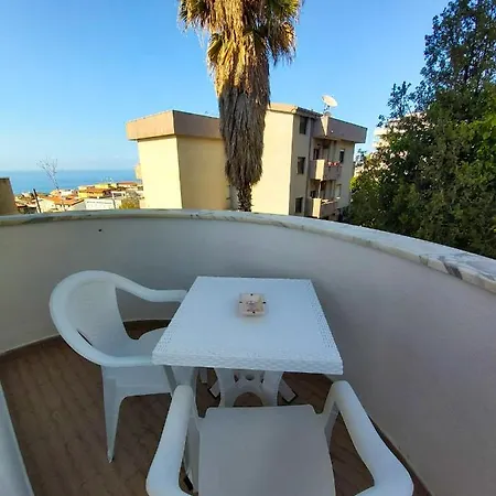 Couette-café Le Twins -bed&breakfast 3*