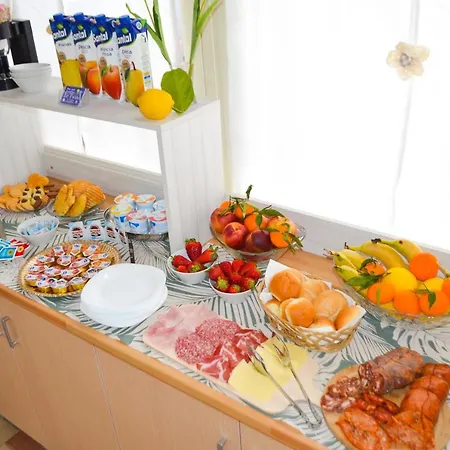 Le Twins -bed And Breakfast 住宿加早餐酒店 3*