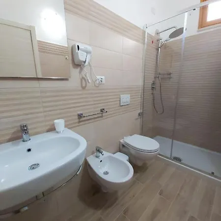 Le Twins -bed&breakfast Couette-café Tropea