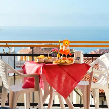 Alojamento de Acomodação e Pequeno-almoço Le Twins -bed And Breakfast Tropea