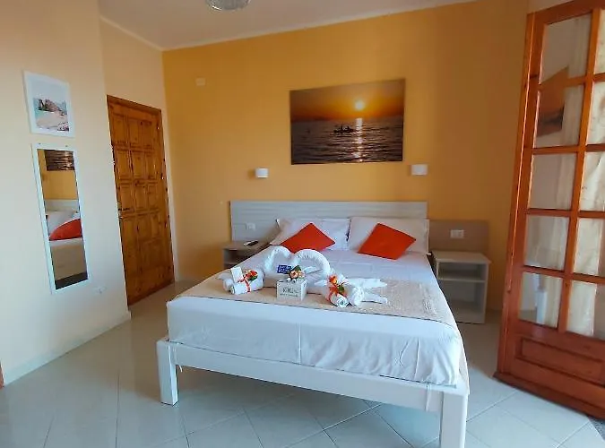 Alojamento de Acomodação e Pequeno-almoço Le Twins -bed And Breakfast Tropea